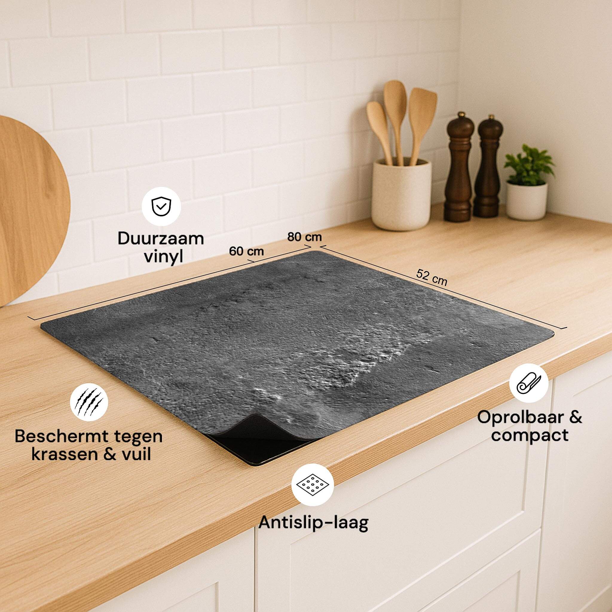 Urban Stone Elegance inductiebeschermer met afmetingen en functies zoals duurzaam vinyl en compact oprolbaar design