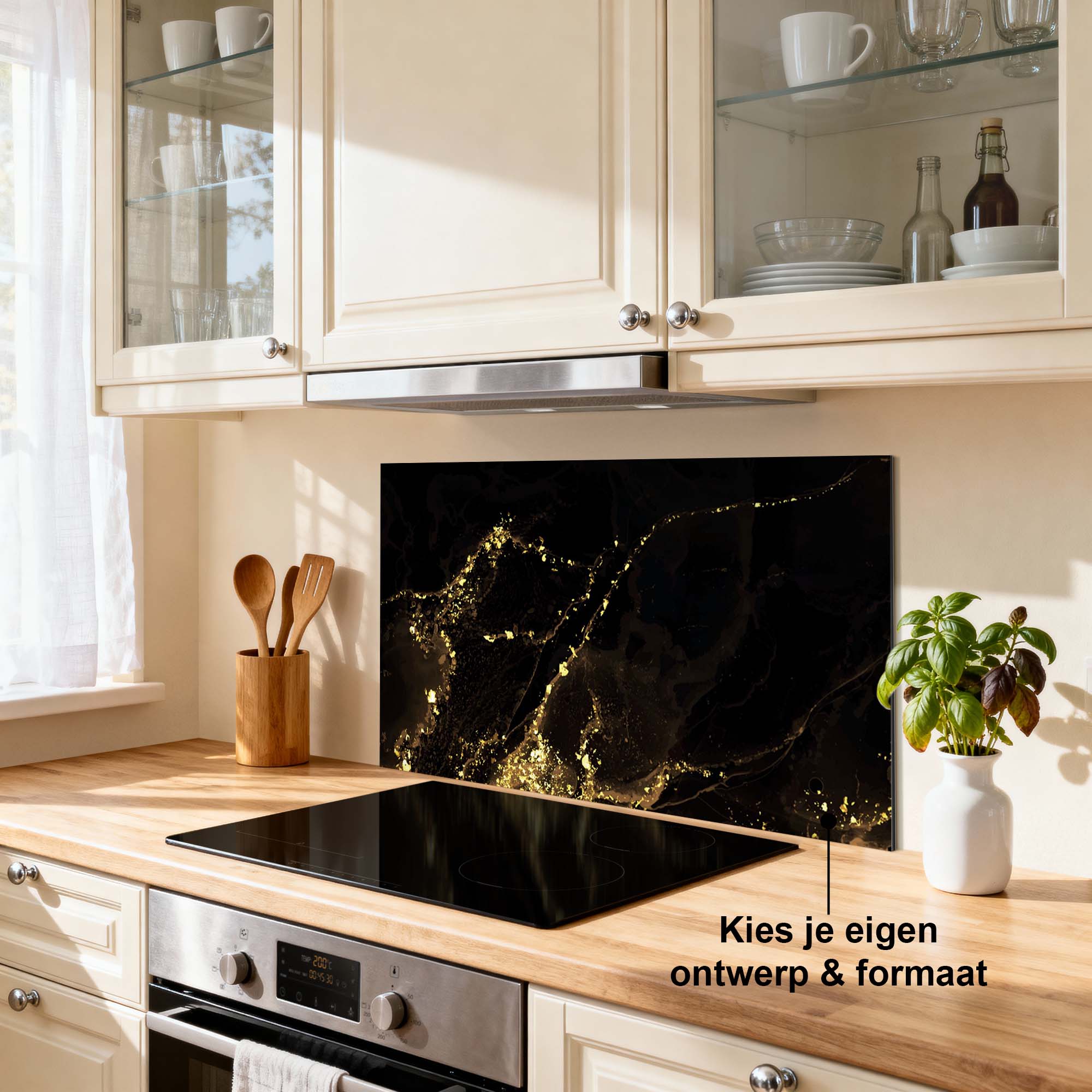 Black Marble Gold spatscherm sfeer keuken donker — KitchenArt